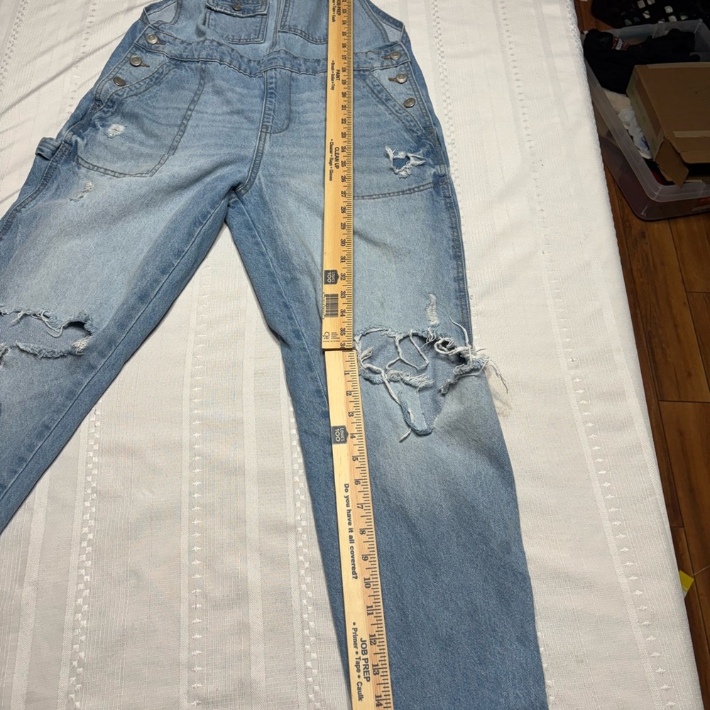 Celebrity Pink  Blue Distressed Oversized Denim Overalls- Size Small - Picture 7 of 10